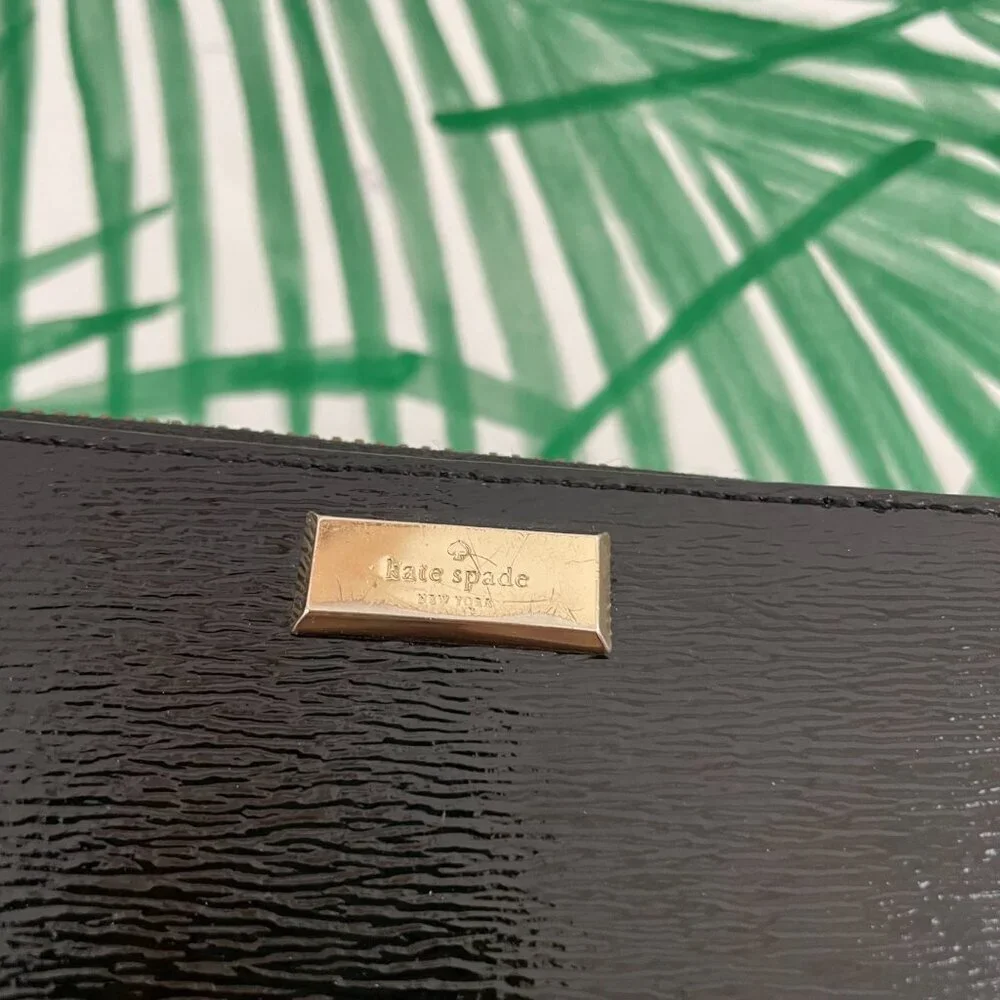Kate Spade New York Bixby Place Neda Black Patent Leather Zip Around Wallet